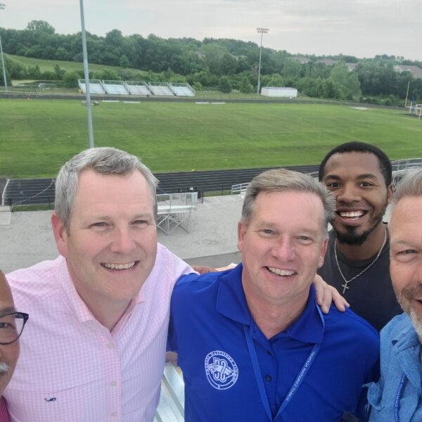 20220623 192327 resized 600x600